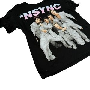 Black NSYNC Graphic Cropped T-Shirt